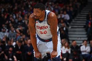 😅湖媒：湖人与斯玛特签下两年合同🔥🔥 至此联盟已无对手