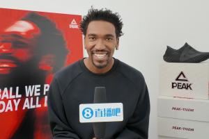 蒙克：荒野求生搭档我选小乔丹 他聪明又高大还能教我生存技能