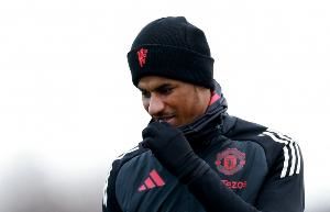 世体：拉什福德周二正式加盟巴萨，昨天已经在巴萨体育城训练