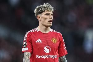 ESPN：拜仁询问引进加纳乔的条件，曼联愿听取报价但球员想留英超