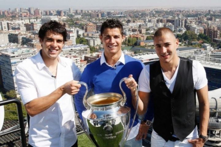 詹俊称历史最强！回顾09皇马夏窗：C罗、本泽马领衔 总价2.59亿欧