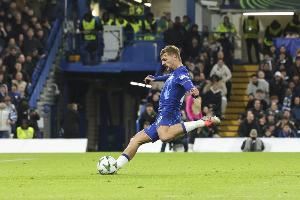 罗马诺：霍尔今日将接受埃弗顿体检，转会费2500万镑+400万镑浮动