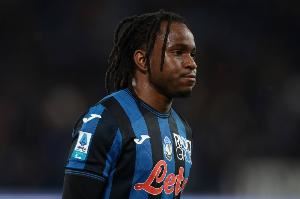 罗马诺：卢克曼依然优先选择国米，他没有和其它俱乐部谈判