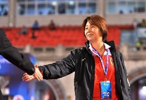 高红：控制足球是我的足球风格，尤其在青少年阶段一定要强调控球